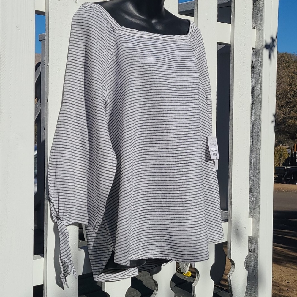 NWT Liz Claiborne Striped Convertible Top